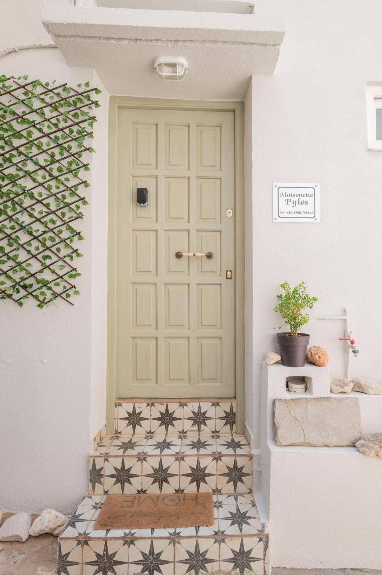 Maisonette Pylos Exterior photo