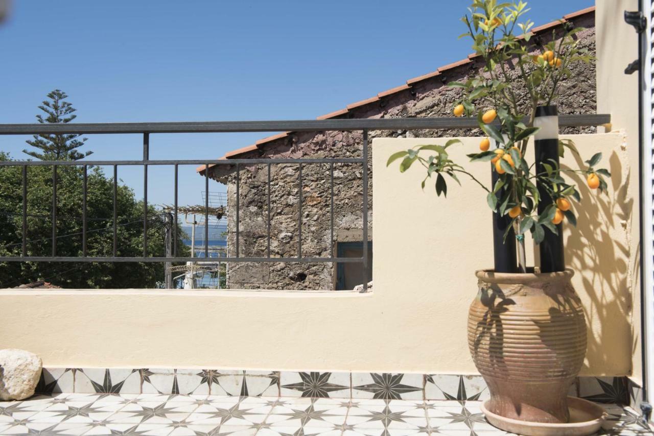 Maisonette Pylos Apartment Exterior photo